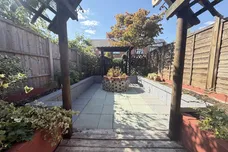 Thomson Close, RUGBY