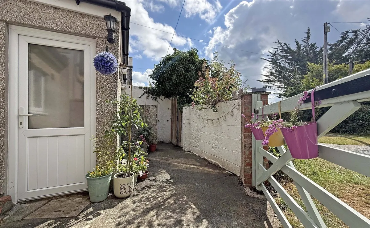 Brynsiencyn, Llanfairpwll, Isle of Anglesey, LL61