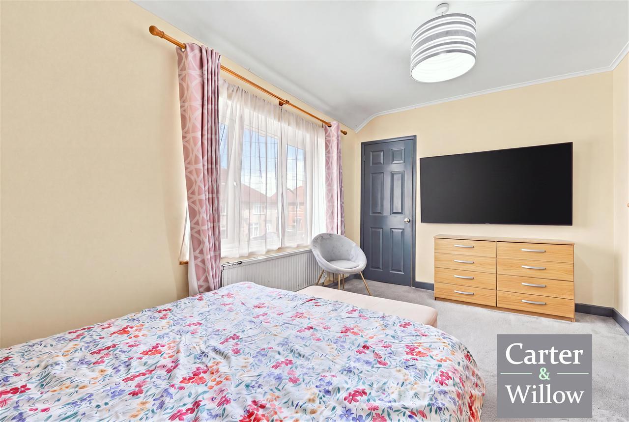 Standfield Road, Dagenham, Essex Image 11
