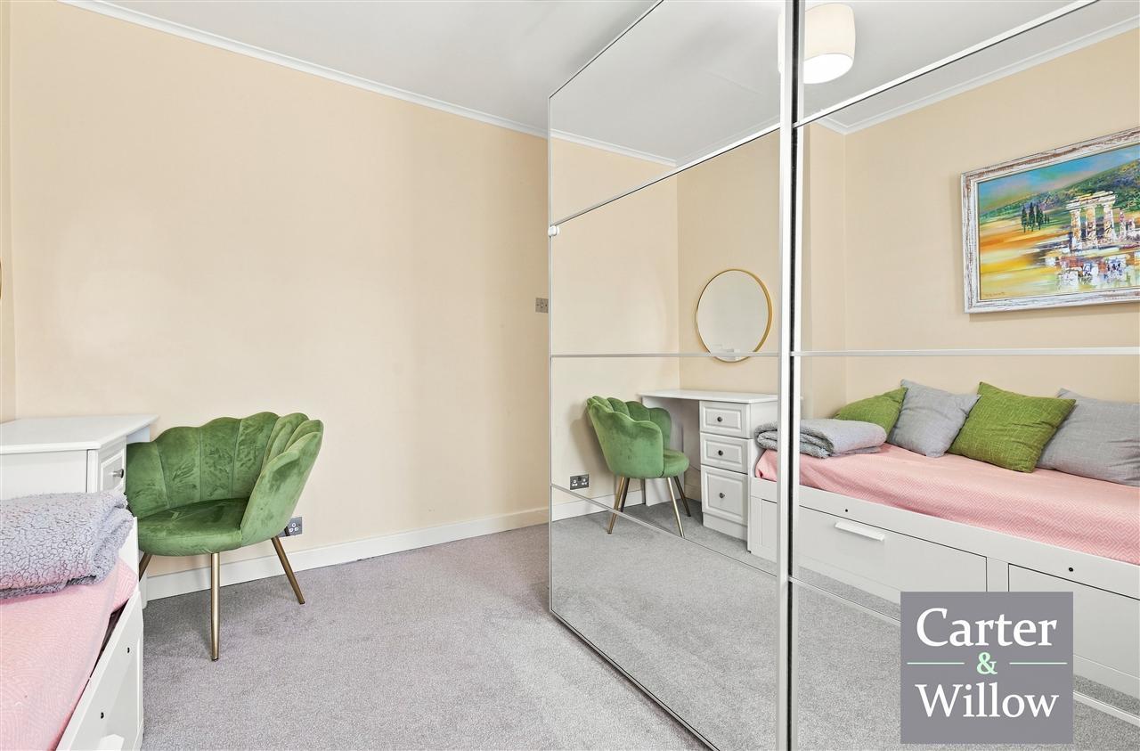 Standfield Road, Dagenham, Essex Image 13