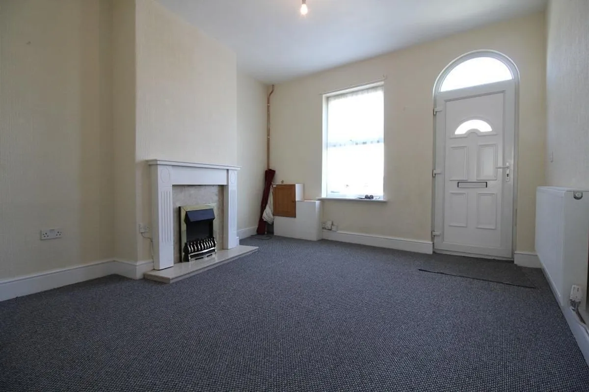 Aldersley Road, Aldersley, Wolverhampton