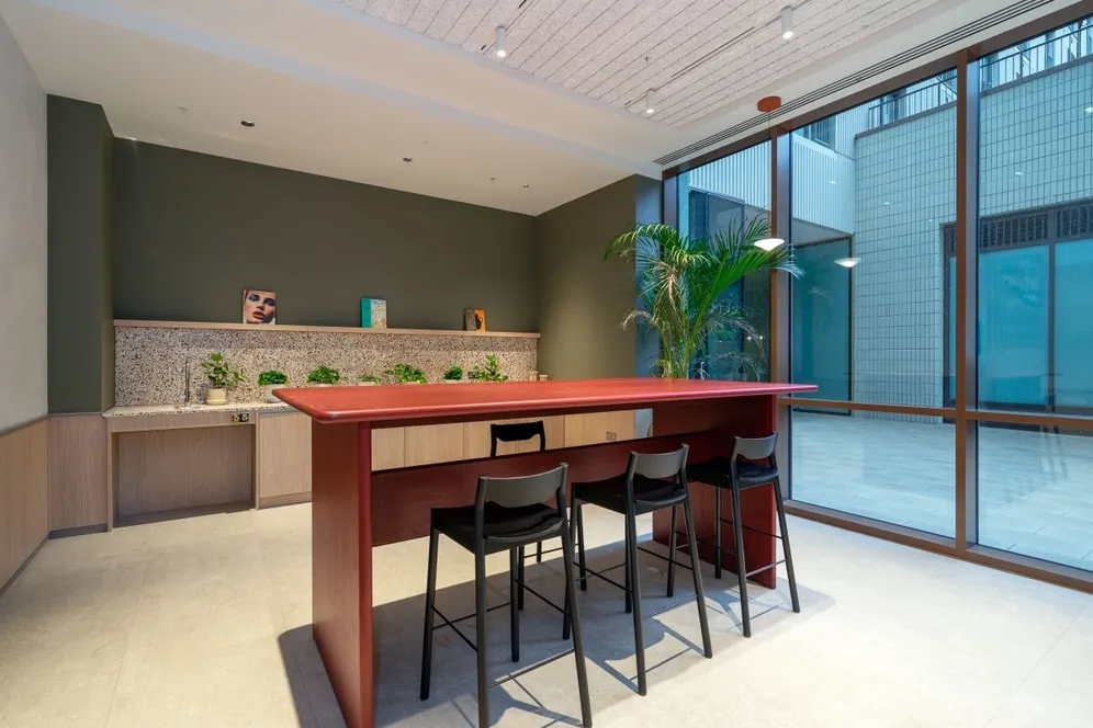 The Maple, 10 Aviator Drive, London, NW2 photo 11