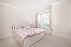 Clifton Road Kingston upon Thames KT2 photo 6
