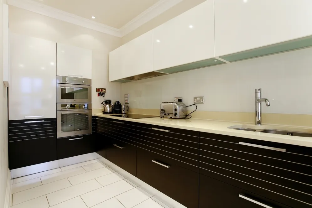 Clifton Road Kingston upon Thames KT2 photo 16