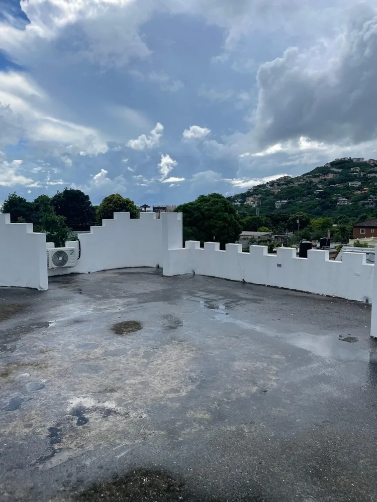 KNIGHTSDALE DR MEADOWBROO Kingston  St. Andrew
