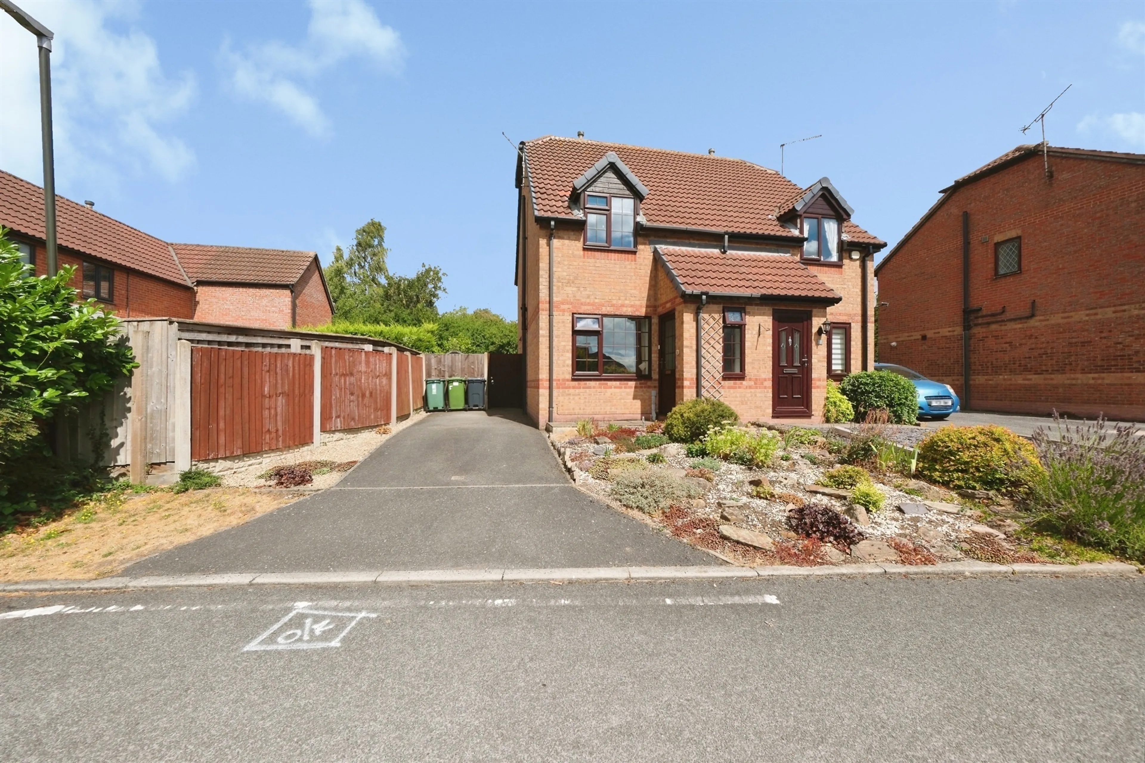 Property photo 0