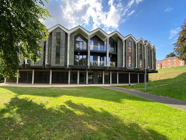 Knightsbridge Court, West Bars, S40