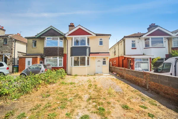 Primrose Road, Bassett Green, Southam...