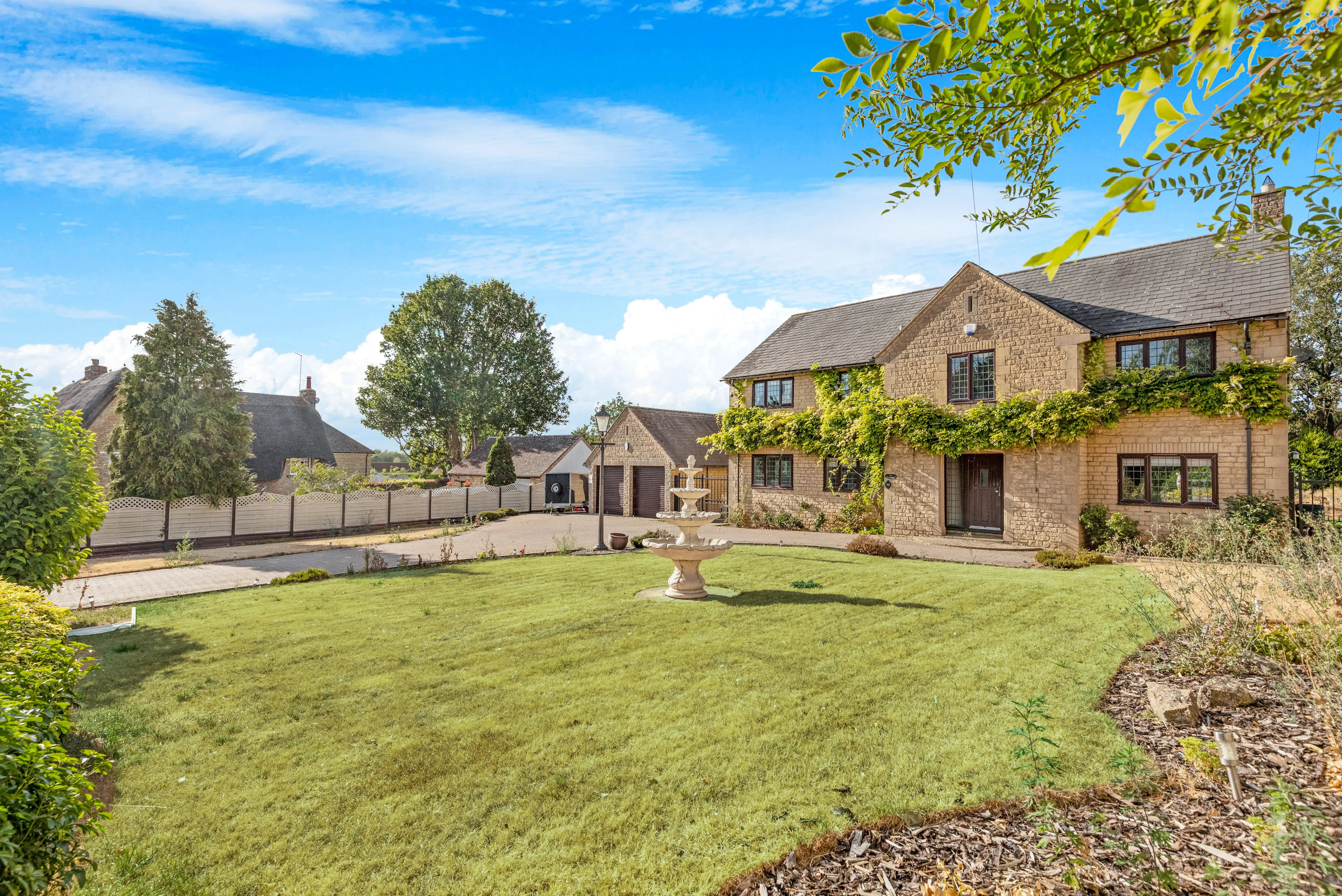 Property at Barton Road, Barton Seagrave, KETTERING