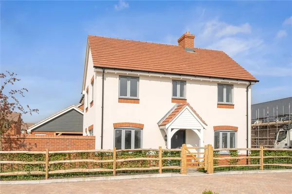 Hawthorn Place, Burgate, Fordingbridg...