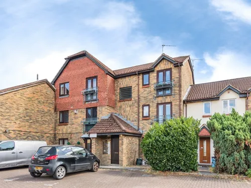 Castilian Mews, Shaw, Swindonphoto