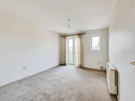 Castilian Mews, Shaw, Swindon thumb 3