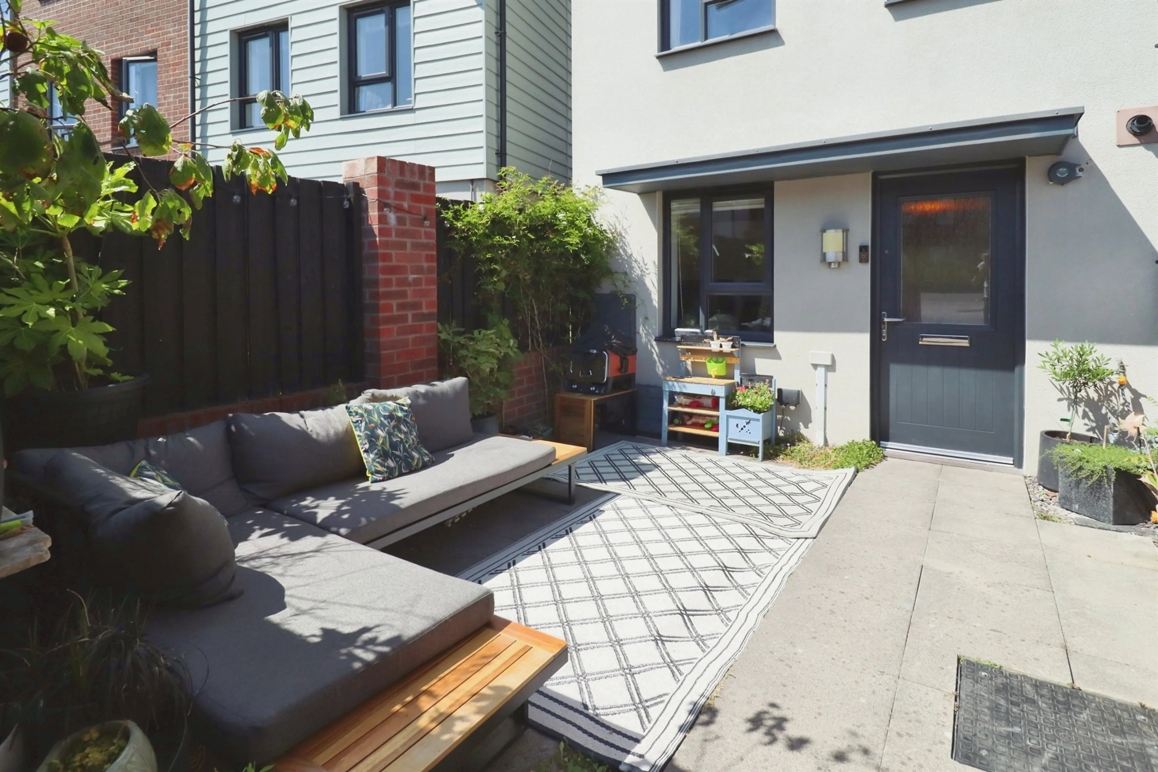 Property at Rhodfa Cambo, Barry