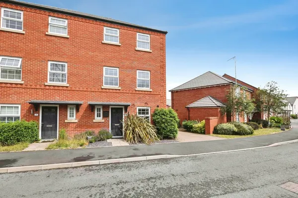 Perrins Way, WORCESTER, Worcestershir...