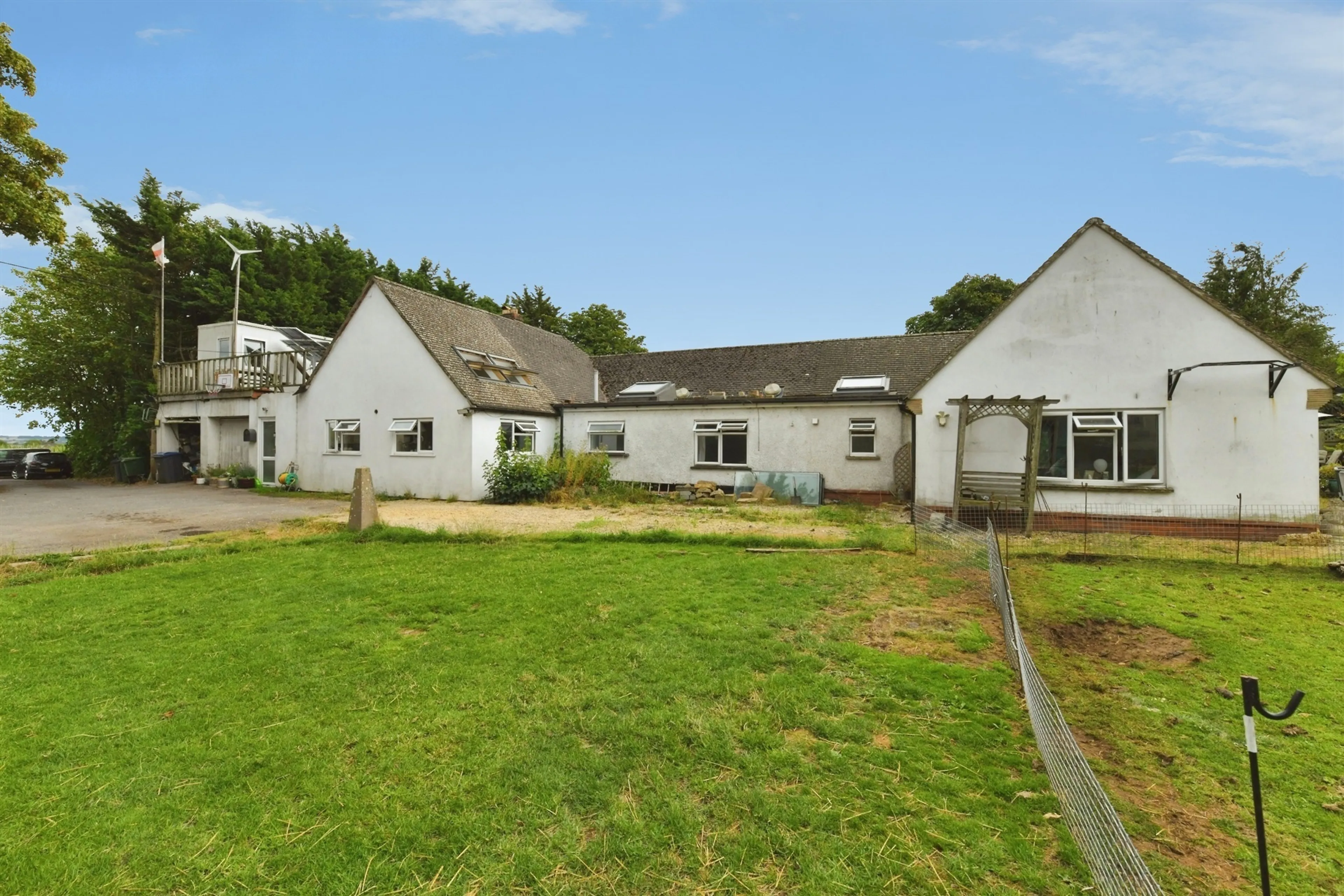 Property photo 0