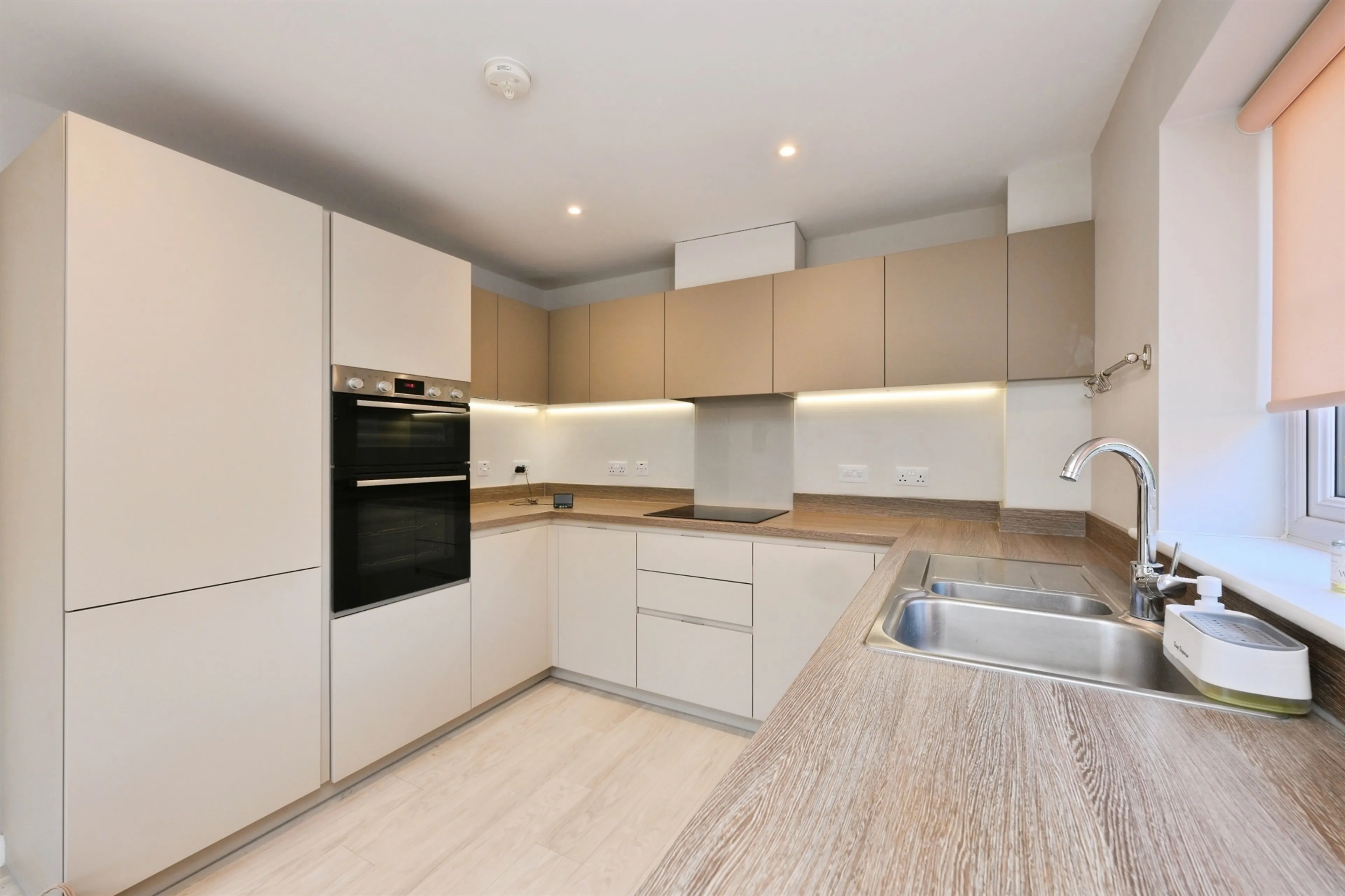 Property at Willow Brook Lane, Goffs Oak, Waltham Cross
