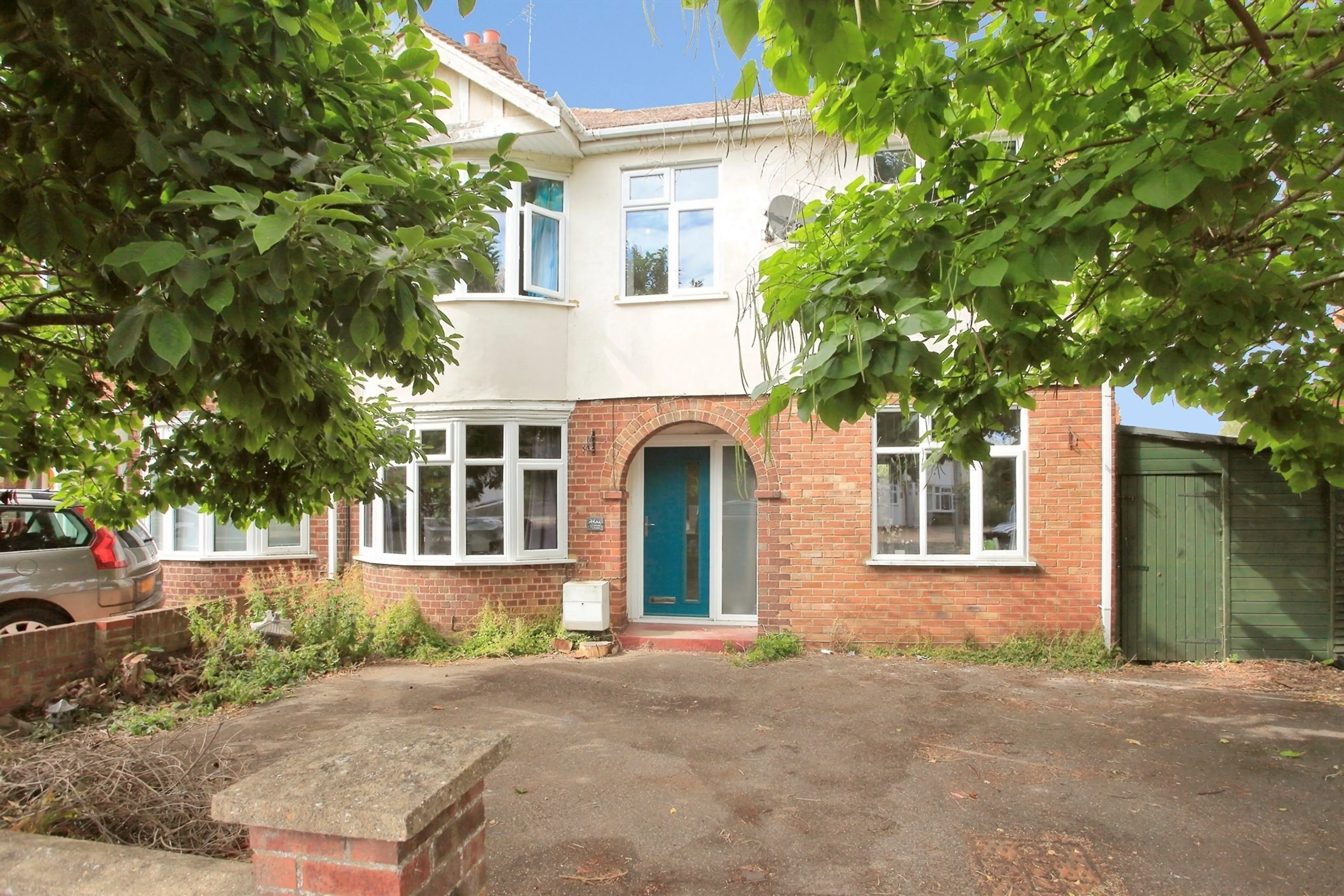 Property photo 0