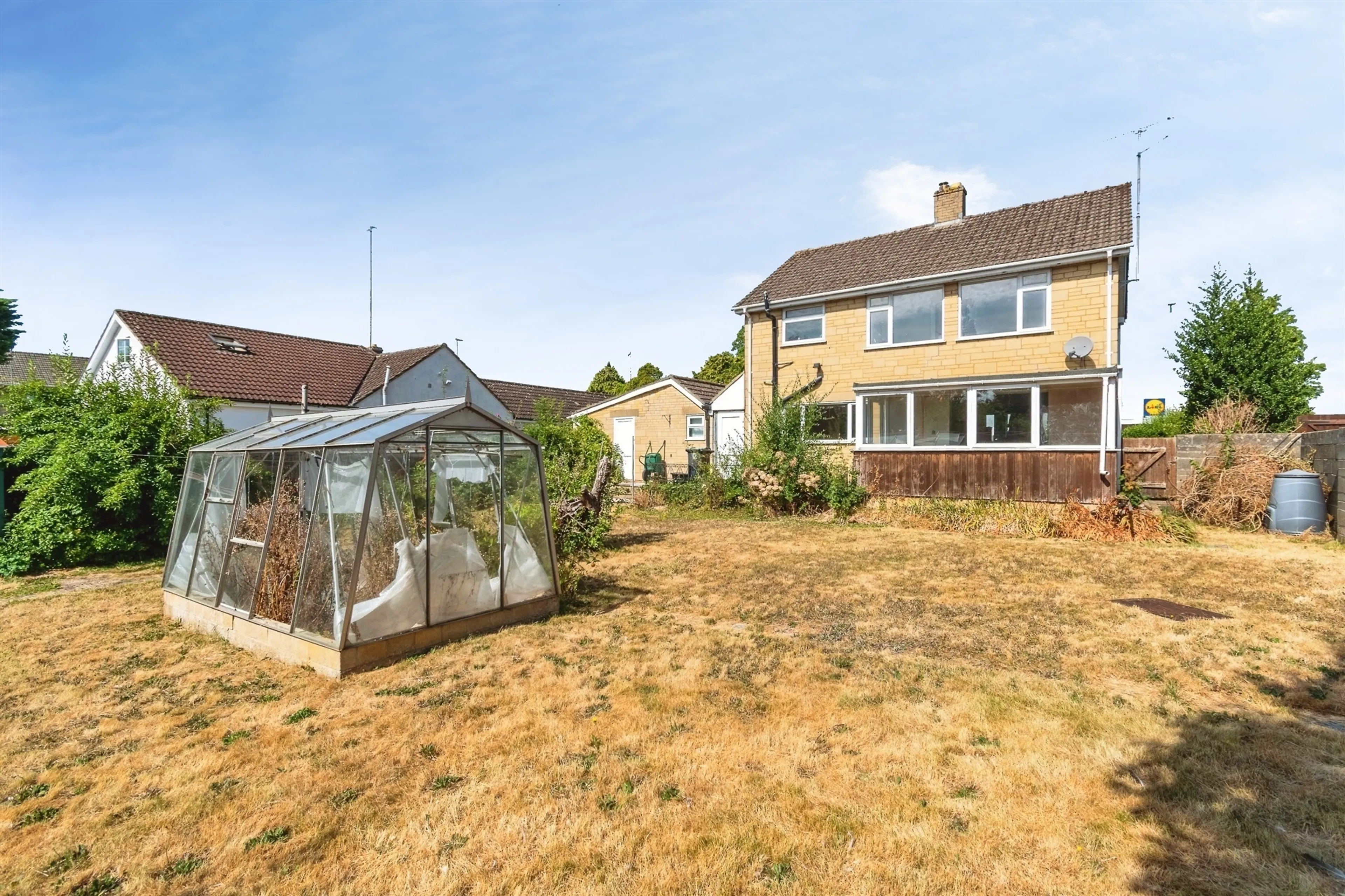 Property photo 15