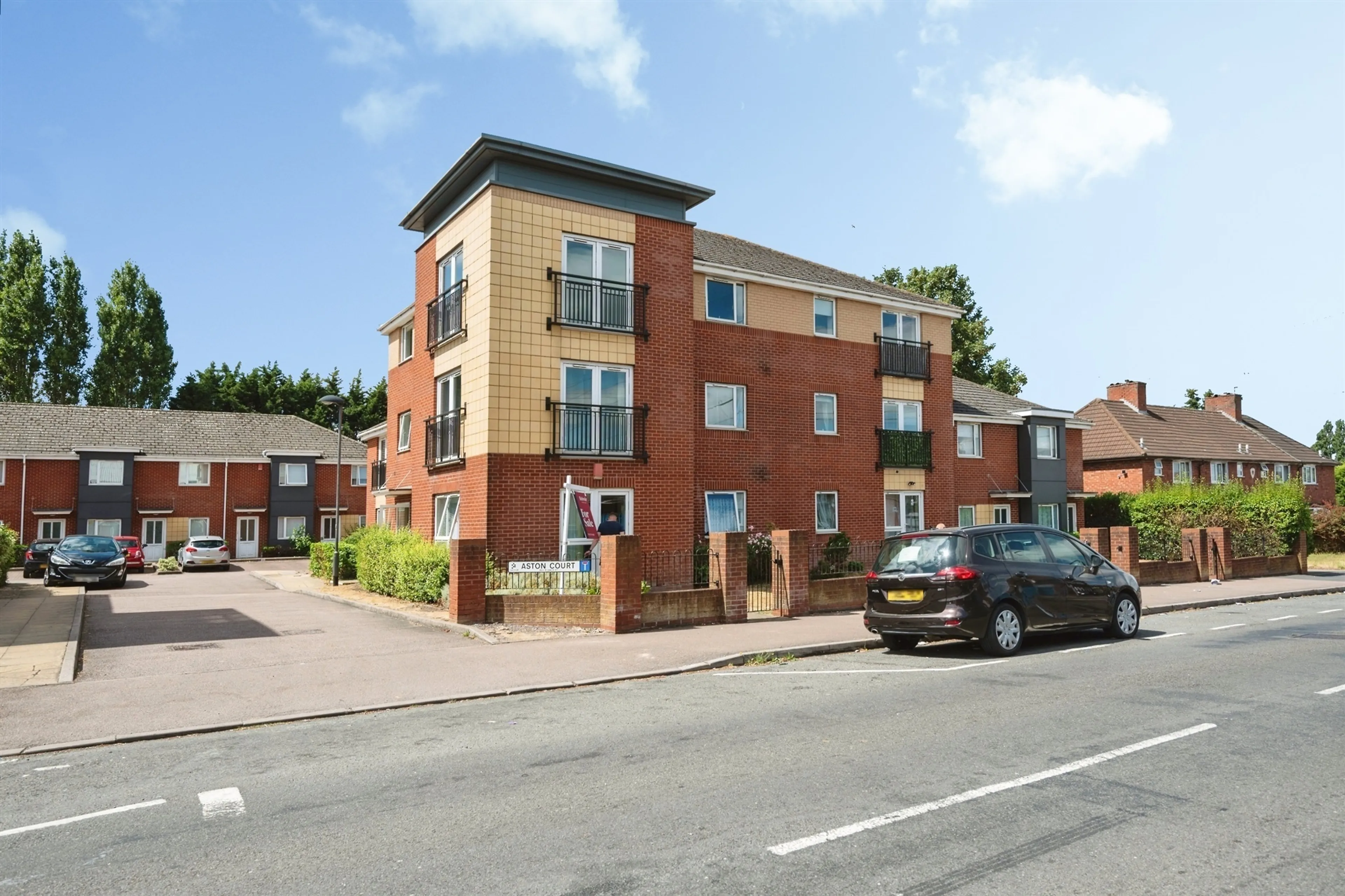 Property photo 0