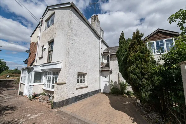 Broadclyst, Exeter, Devon, EX5