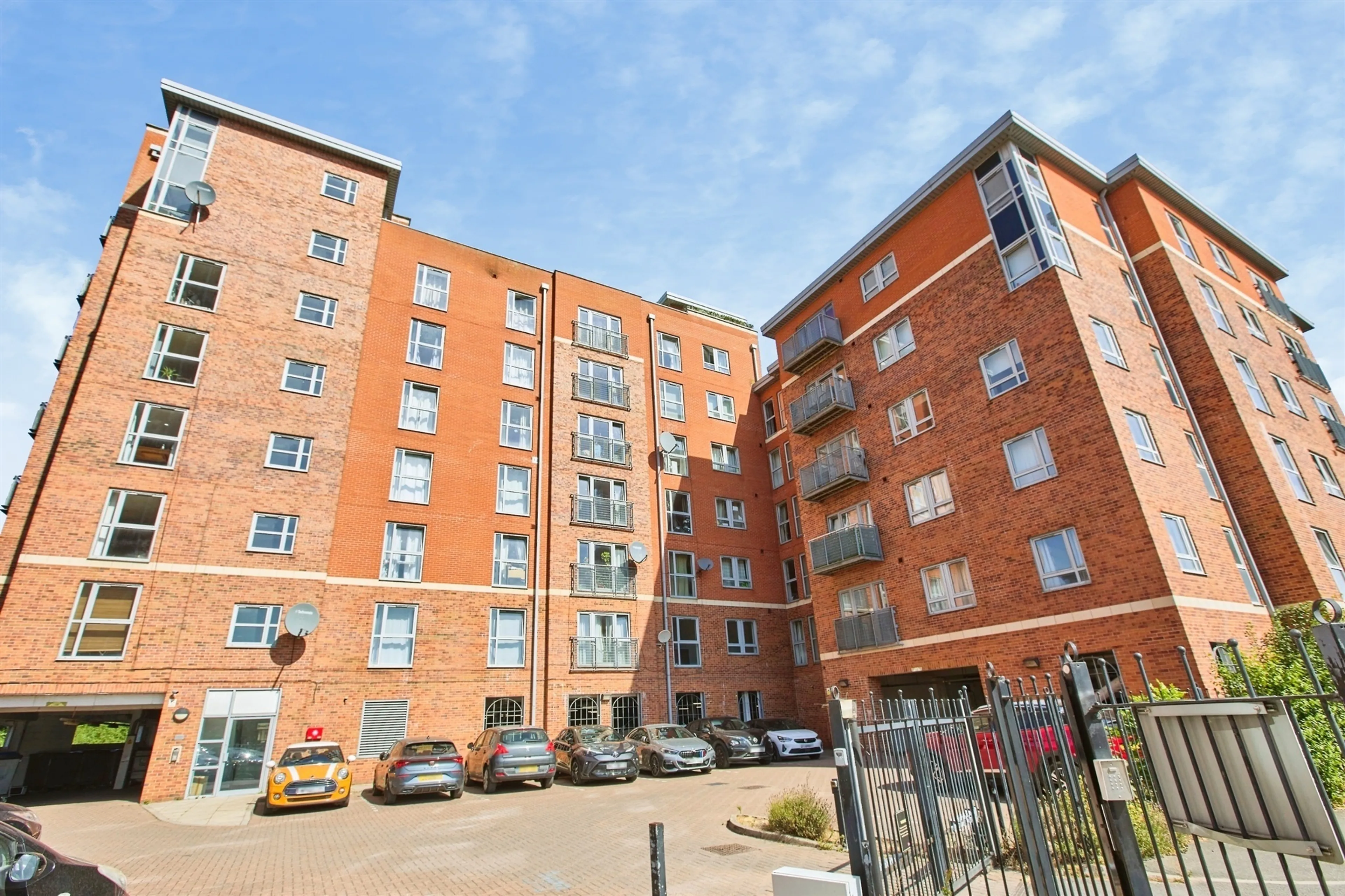 Property photo 0
