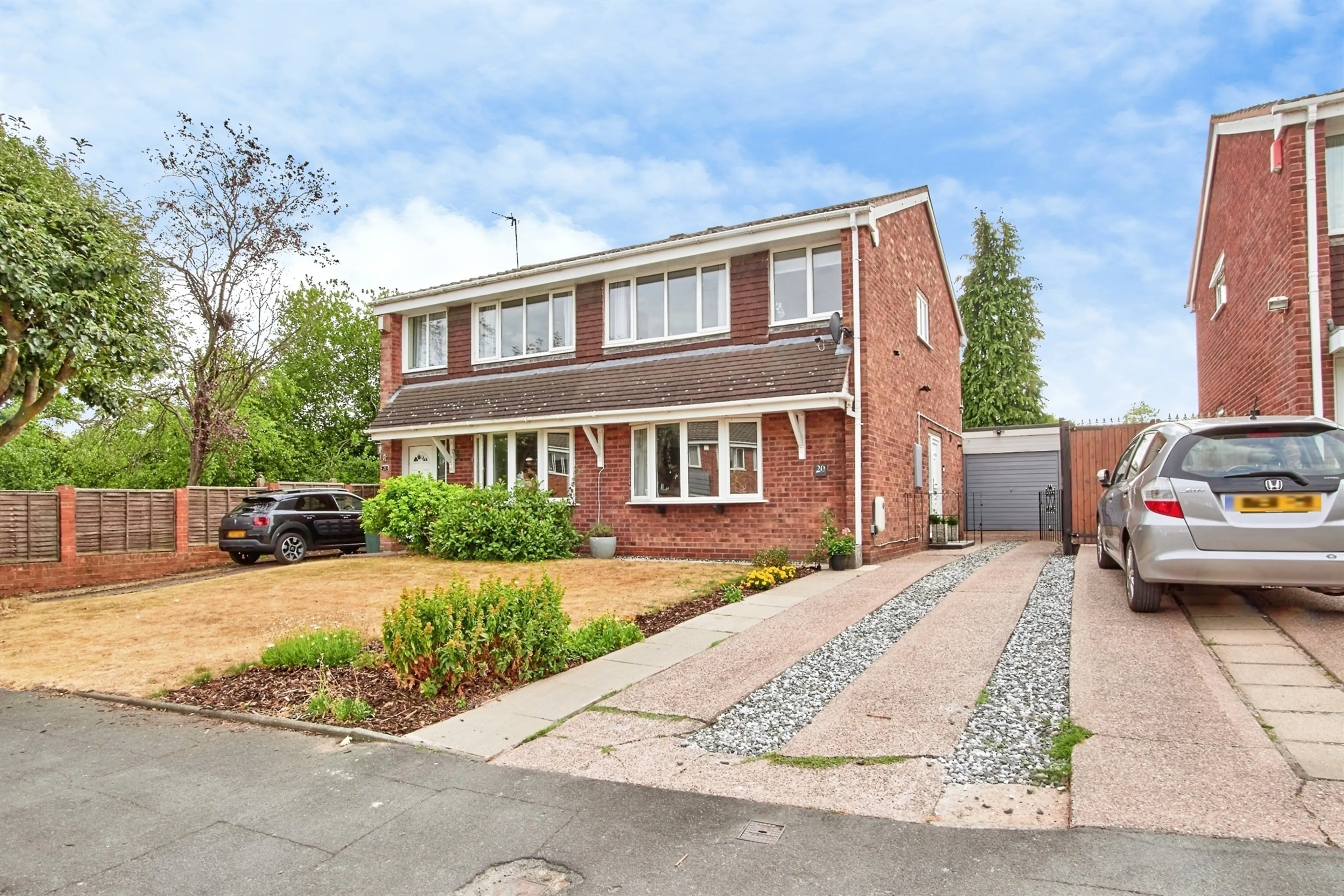 Property photo 0