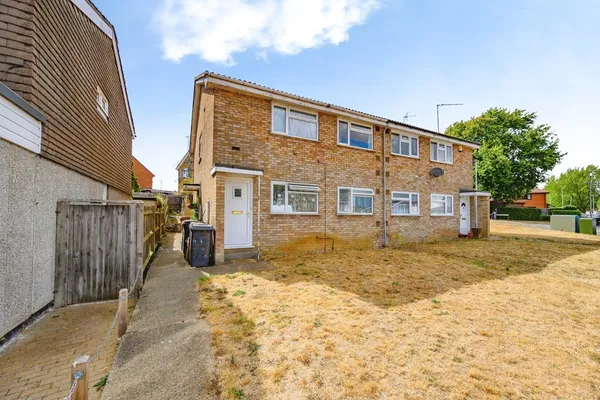 Strangers Way, Luton, Bedfordshire, LU4