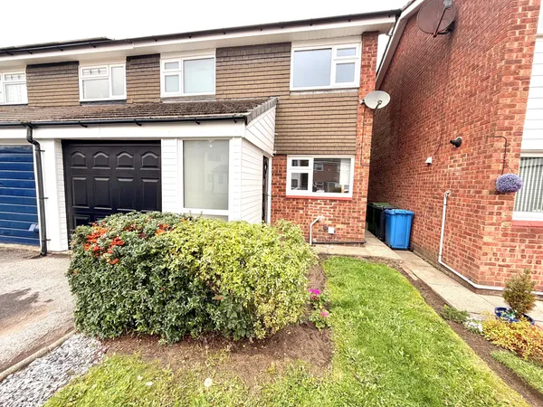 Landseer Avenue, WA4 6DH