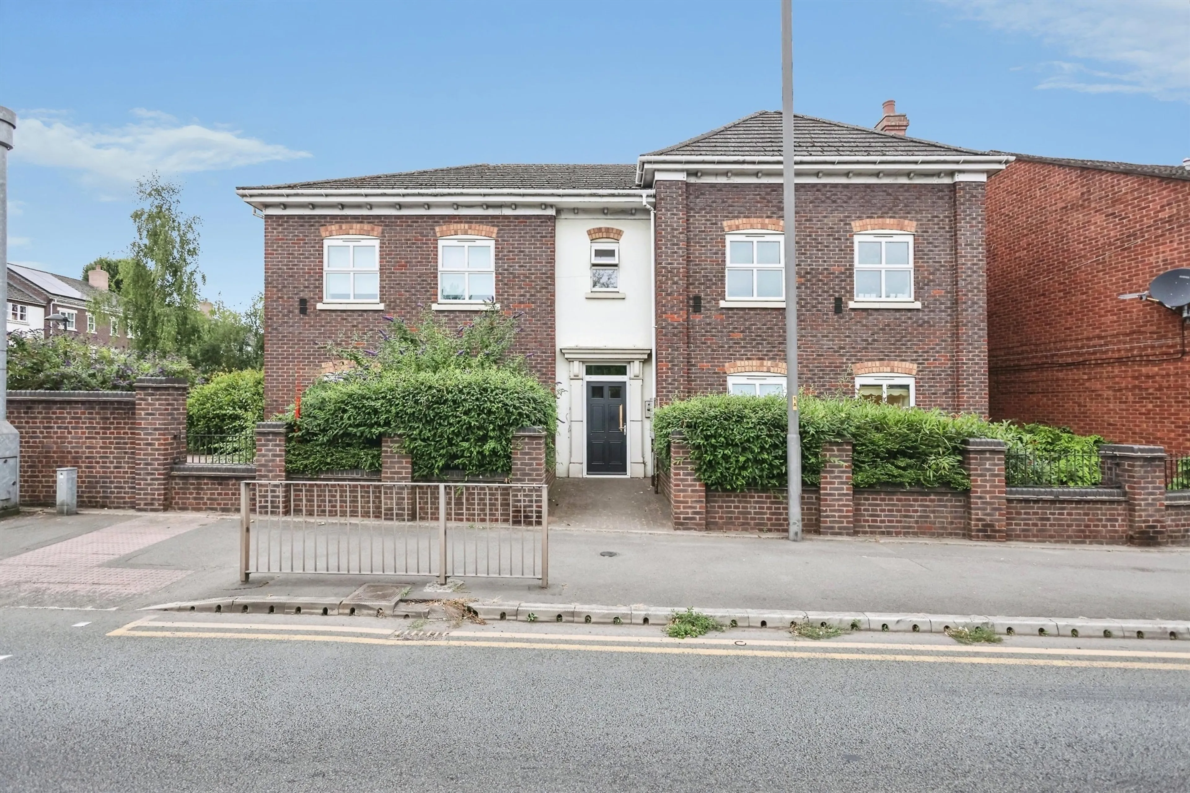 Property photo 0