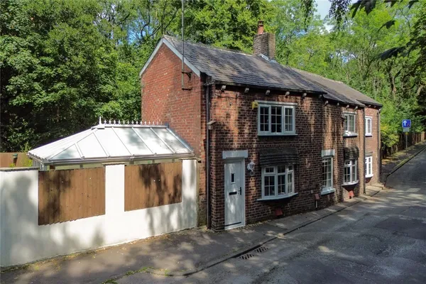 Far Lane, Gorton, Manchester, M18