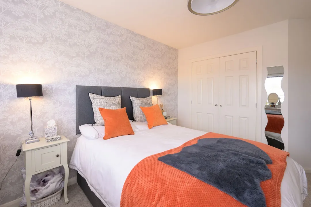 https://mr0.homeflow-assets.co.uk/files/photo/image/48059/6433/_x_/MeadowGrange25-56.jpg