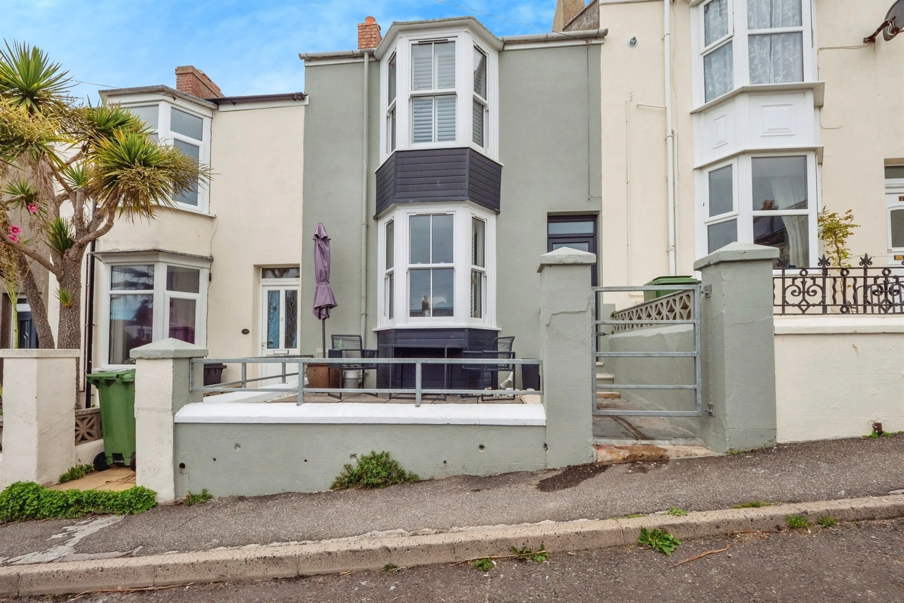 Property photo 0