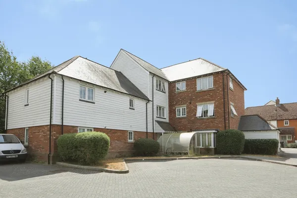 Sandow Place, Kings Hill, West Mallin...