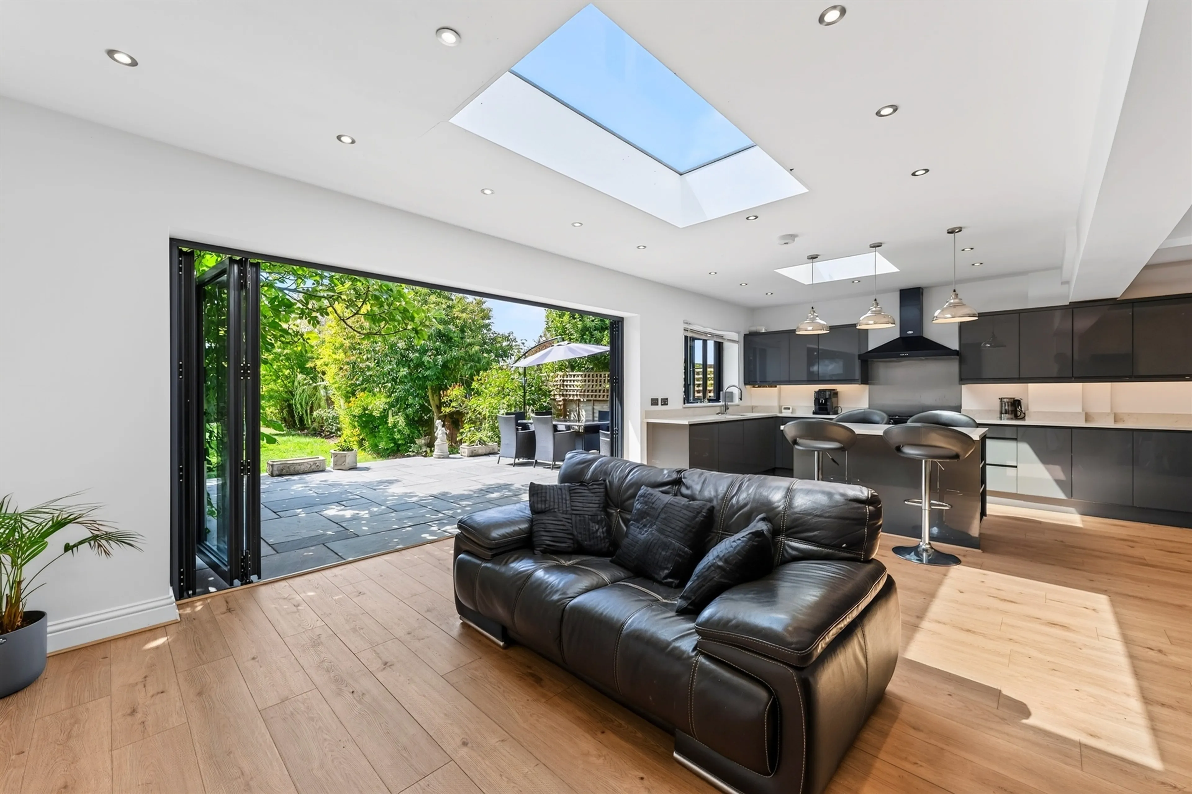 Property at Lavender Avenue, Worcester Park