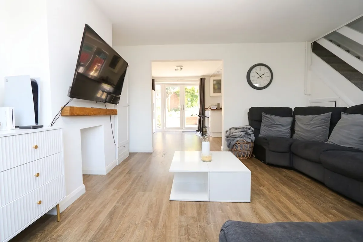 St. Lythan Close, Dinas Powys, CF64