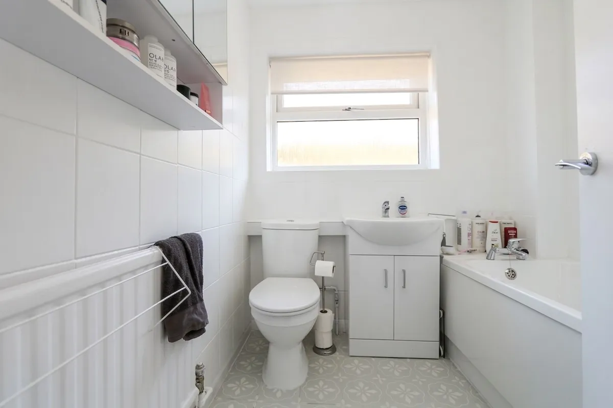 St. Lythan Close, Dinas Powys, CF64
