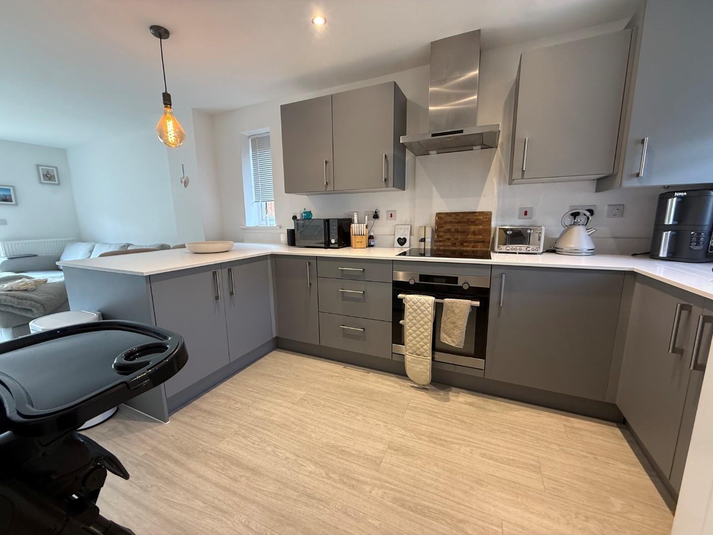 Kestrel Close, Overstone, Northampton Image 6
