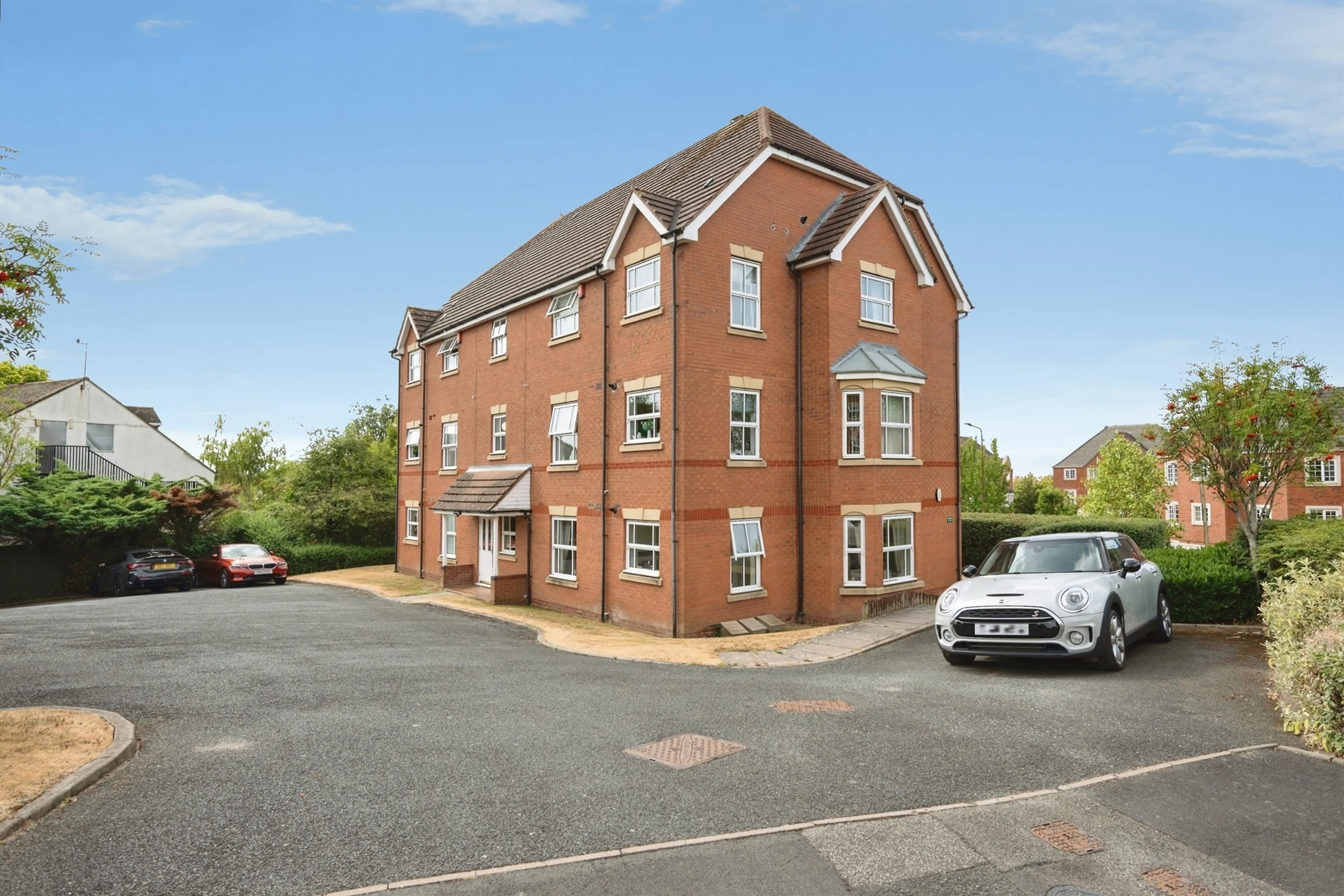 Property photo 0