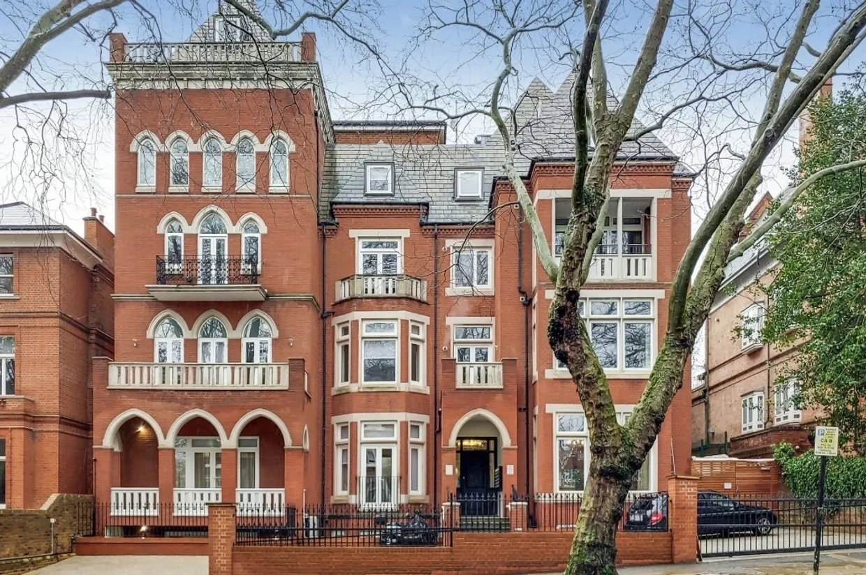 Fitzjohns Avenue London NW3 photo 2