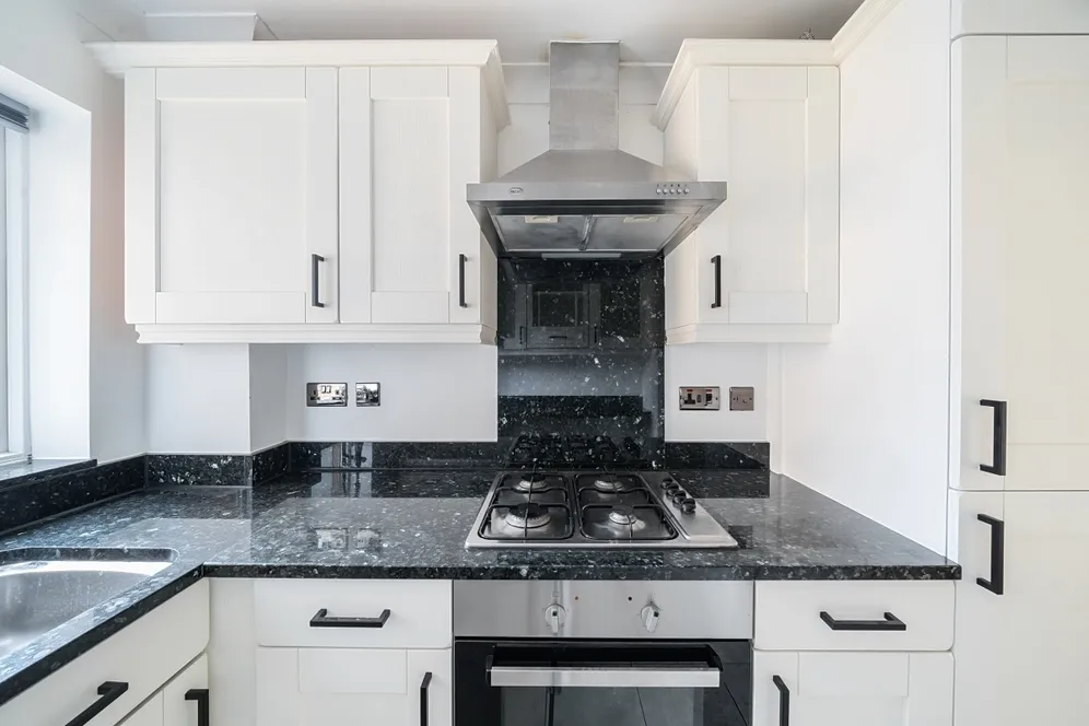 Welland Mews, Wapping, E1W photo 8