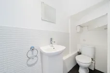 Welland Mews, Wapping, E1W photo 9