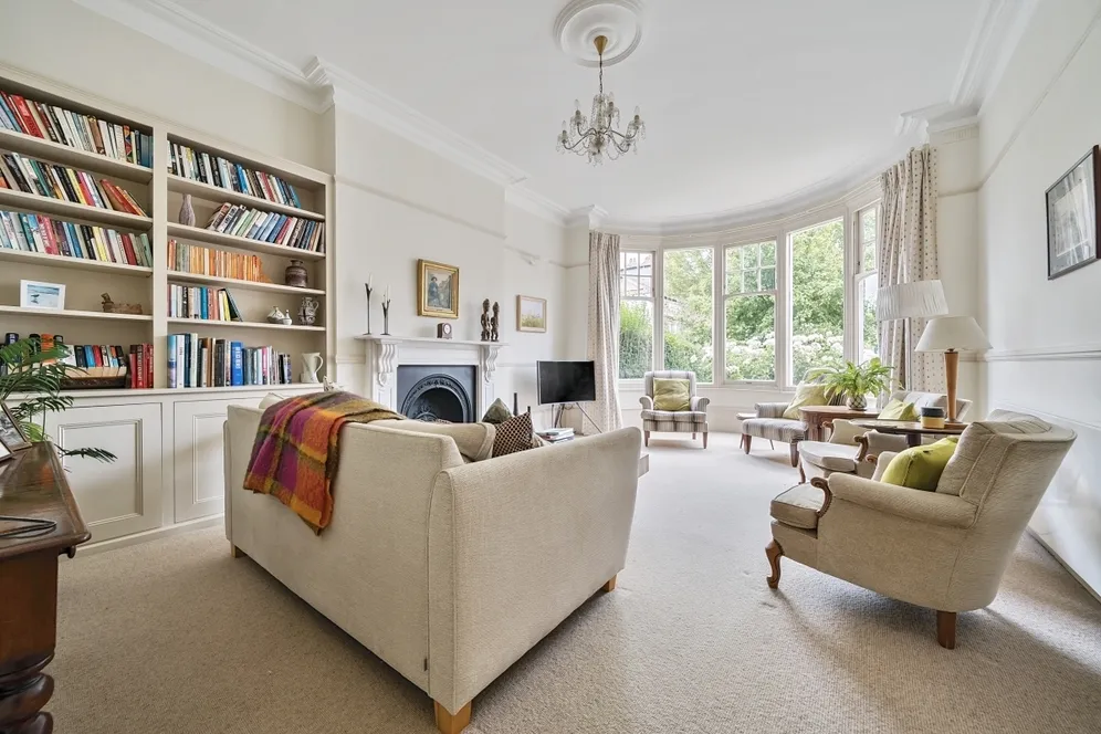 Elms Avenue London N10 photo 2