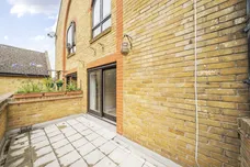 Welland Mews, Wapping, E1W photo 19