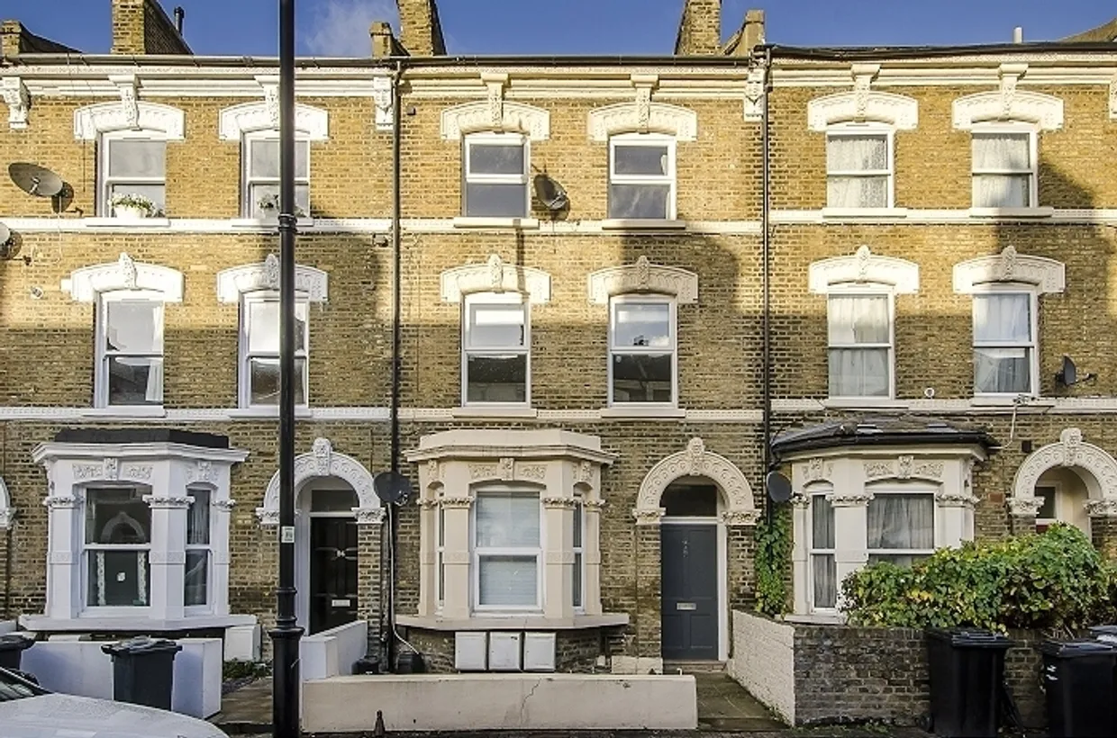Ferndale Road London SW4 photo 1