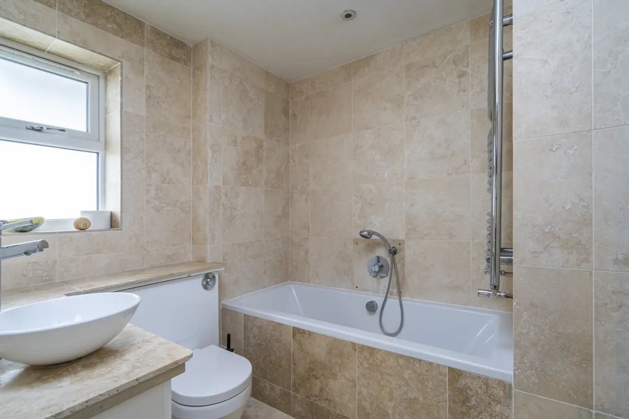 Williams Way Radlett WD7 photo 18
