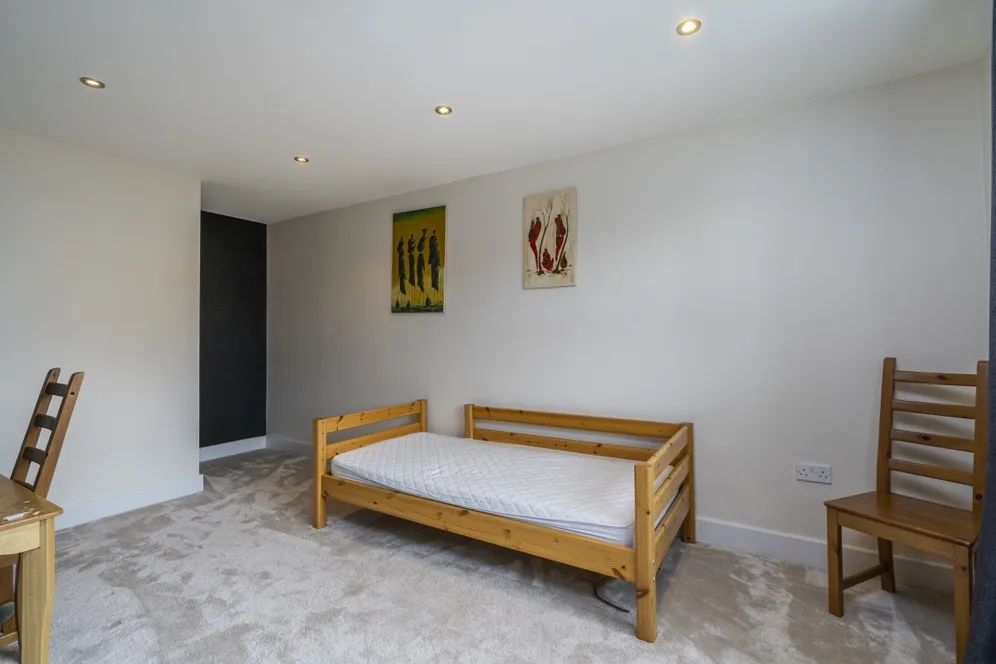 Williams Way Radlett WD7 photo 20