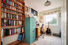Breton, Stony Stratford, Milton Keynes