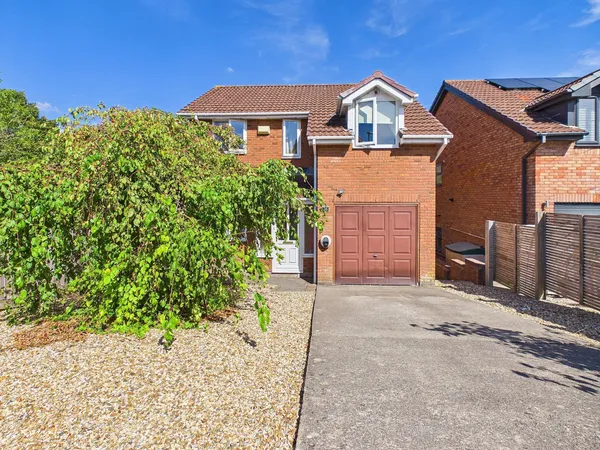 Cook Road, Barry, CF62
