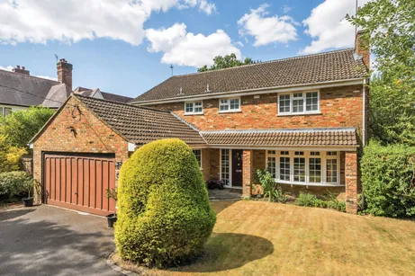 Blanefield, 2A Bois Avenue, Amersham, HP6