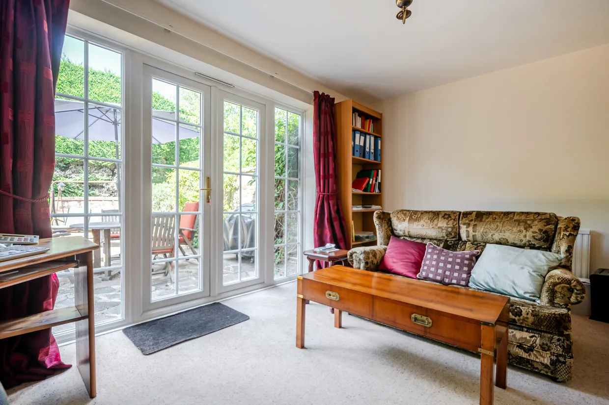 Blanefield, 2A Bois Avenue, Amersham, HP6 photo 6